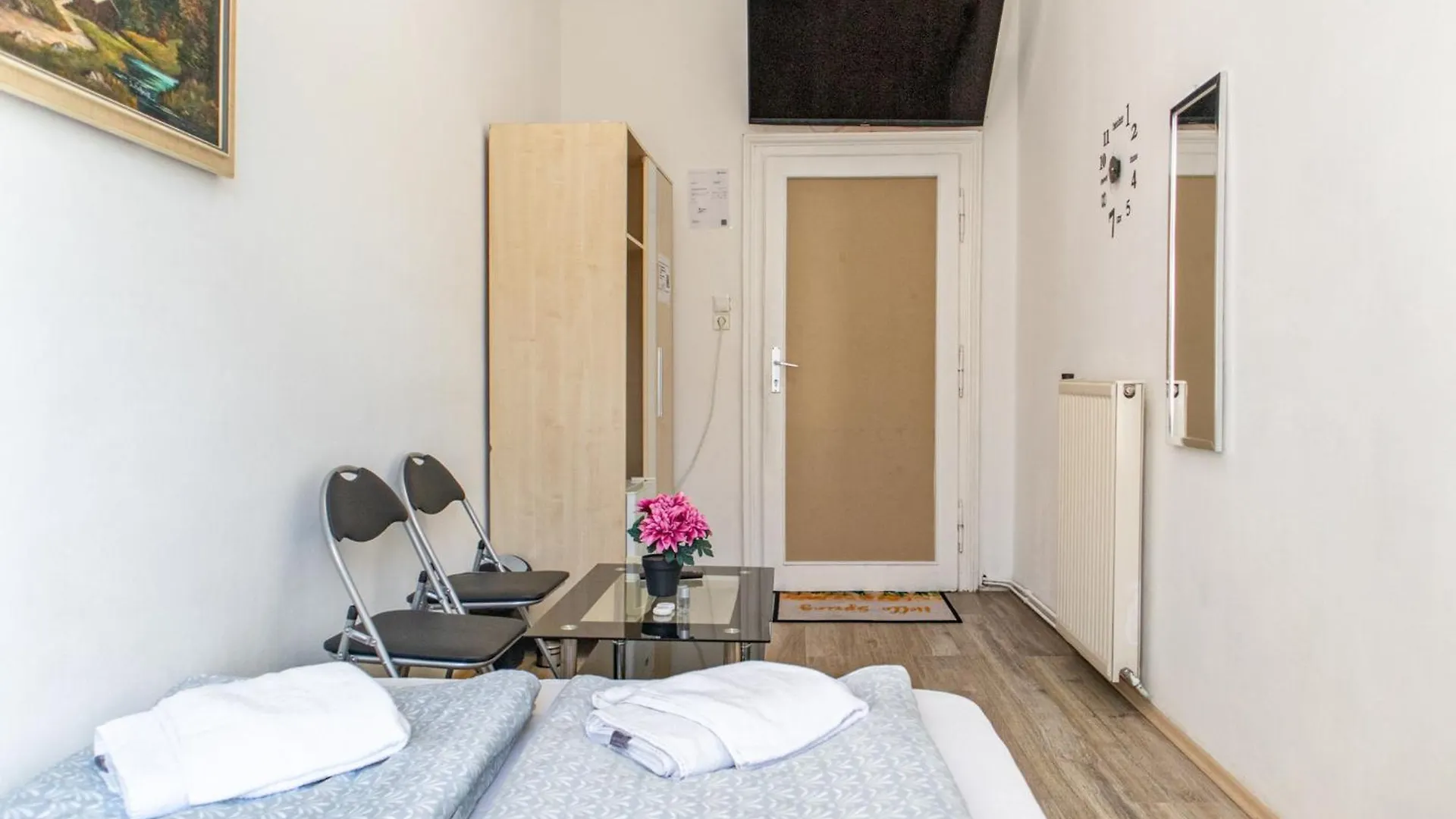 Guest house Convenient Shared Apartment - Near Danube & Millenium Tower Vienna Austria